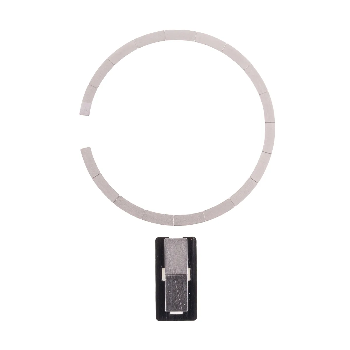 Магнит беспроводной зарядки MagSafe для iPhone 12/12 Pro/12 Pro Max (A2403/A2407/A2411)